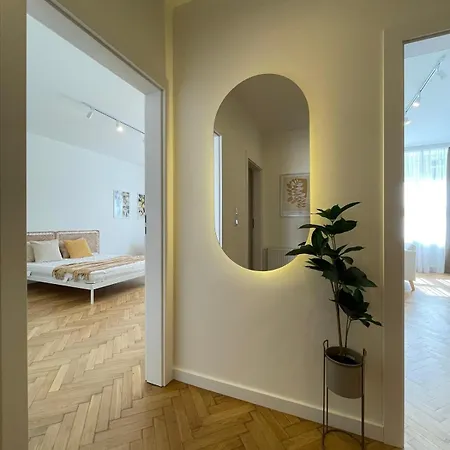 Nowy Kleparz 102 M2 With 3 Separate Bedrooms *