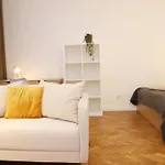 Nowy Kleparz 102 M2 With 3 Separate Bedrooms *