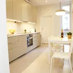 Nowy Kleparz 102 M2 With 3 Separate Bedrooms דירה קרקוב