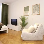 Nowy Kleparz 102 M2 With 3 Separate Bedrooms
