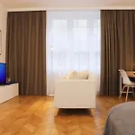 Διαμέρισμα Nowy Kleparz 102 M2 With 3 Separate Bedrooms Krasków