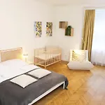Nowy Kleparz 102 M2 With 3 Separate Bedrooms