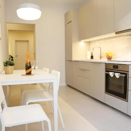 Διαμέρισμα Nowy Kleparz 102 M2 With 3 Separate Bedrooms *