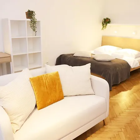 Nowy Kleparz 102 M2 With 3 Separate Bedrooms Daire Krakow