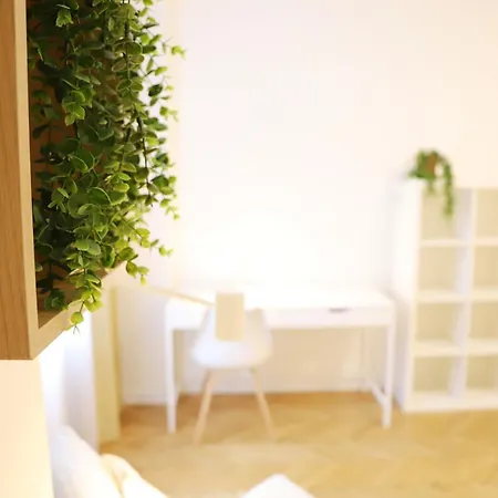 Nowy Kleparz 102 M2 With 3 Separate Bedrooms Krakow