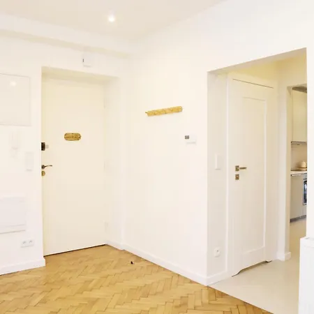 Nowy Kleparz 102 Sqm With 3 Separate Bedrooms Lägenhet *