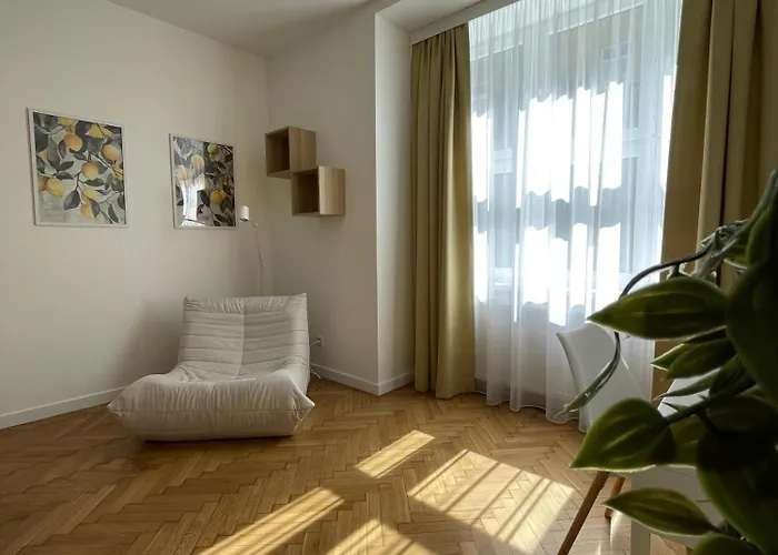 Nowy Kleparz 102 M2 With 3 Separate Bedrooms *